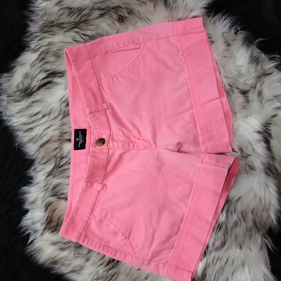 WOMENS JUNIORS PINK AMERICAN EAGAL SHORTS SIZE 8 - Picture 1 of 5